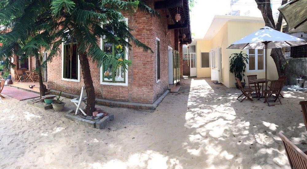 SPOT ON 957 Hue Corner Hostel Exterior foto