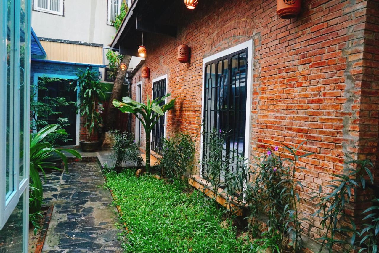 SPOT ON 957 Hue Corner Hostel Exterior foto