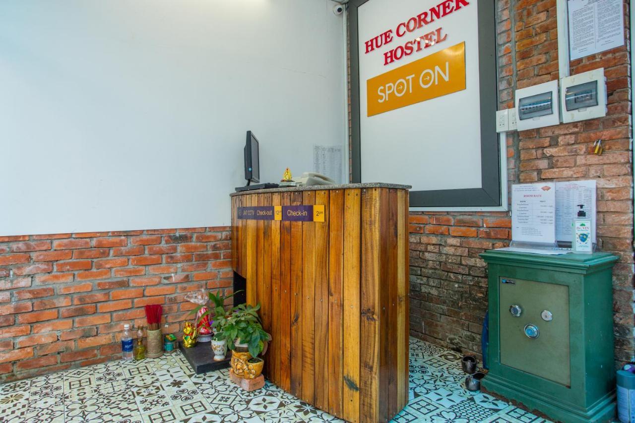 SPOT ON 957 Hue Corner Hostel Exterior foto