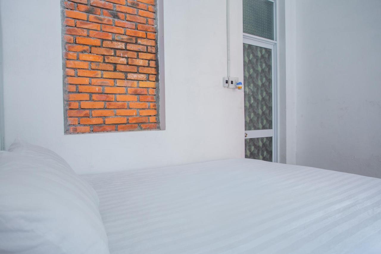 SPOT ON 957 Hue Corner Hostel Exterior foto
