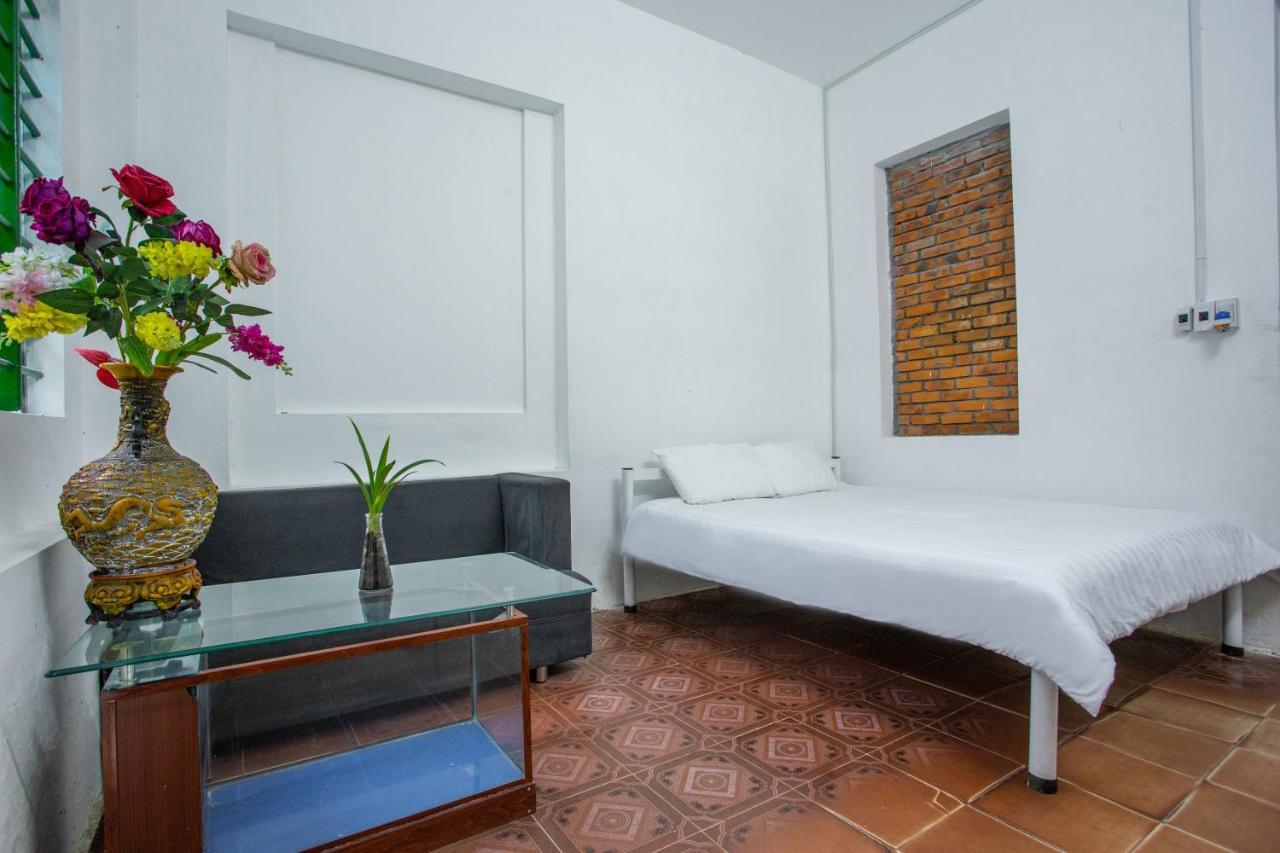 SPOT ON 957 Hue Corner Hostel Exterior foto