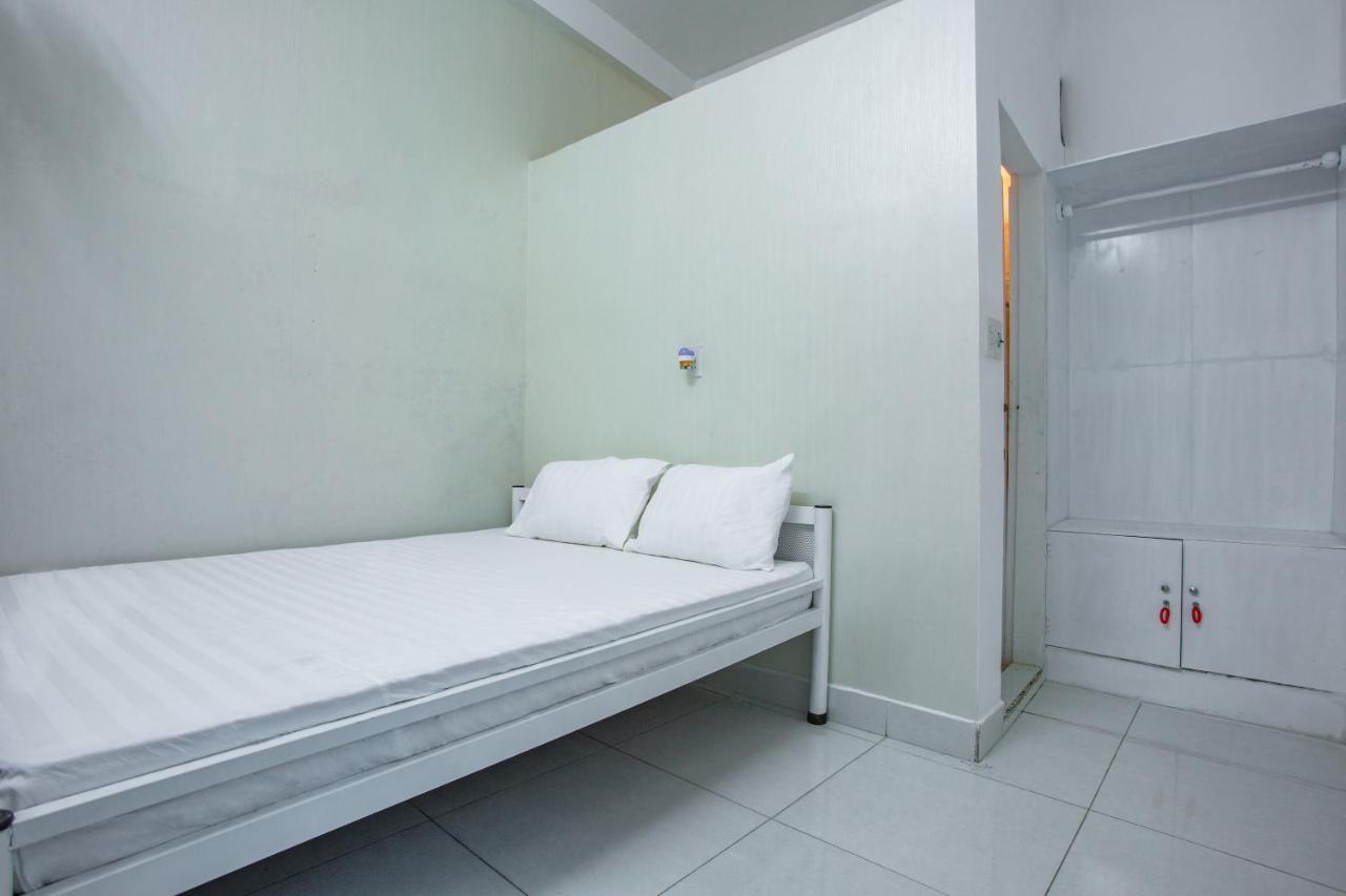 SPOT ON 957 Hue Corner Hostel Exterior foto